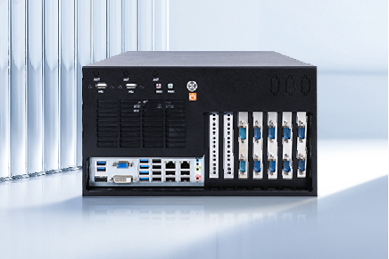 国产壁挂式工控机.png 国产壁挂式工控机.png