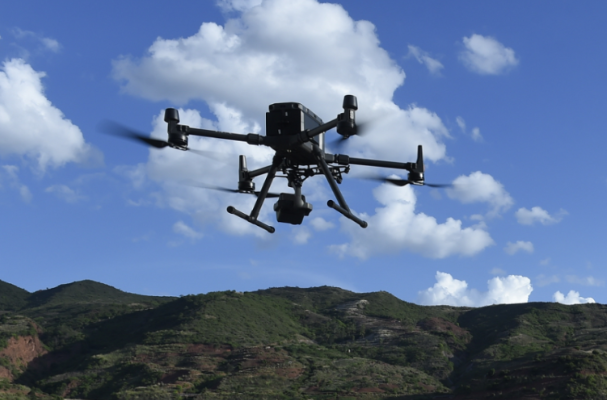 无人机.png 无人机.png