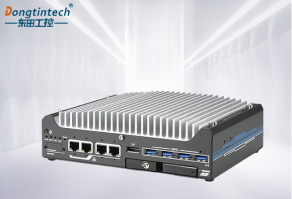 星亿嵌入式工控机.png 星亿嵌入式工控机.png