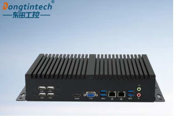 星亿嵌入式工控机.png 星亿嵌入式工控机.png
