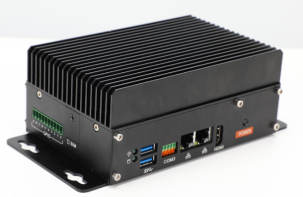 星亿微型工控主机.png 星亿微型工控主机.png