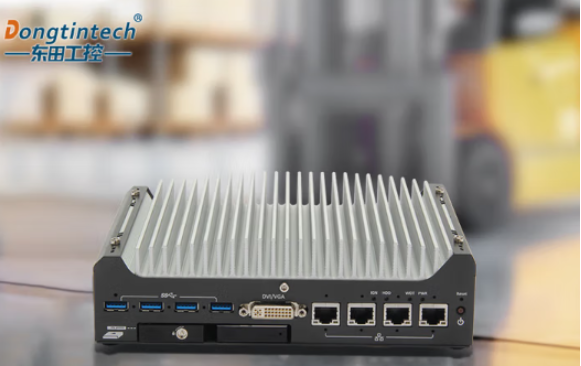 星亿车载工控机.png 星亿车载工控机.png