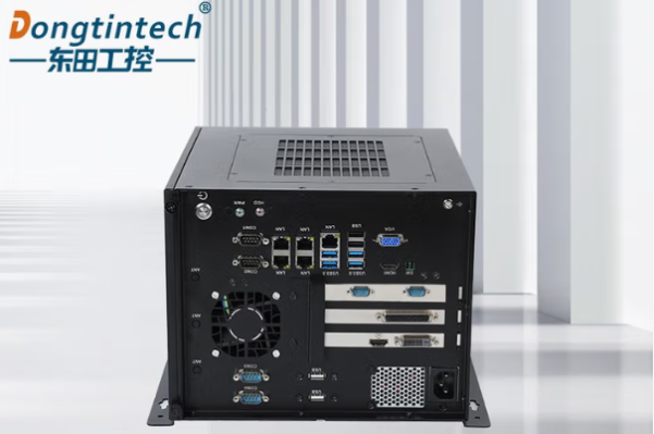 星亿壁挂式工控机.png 星亿壁挂式工控机.png