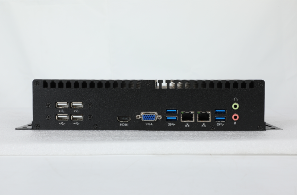 星亿嵌入式工控机.png 星亿嵌入式工控机.png